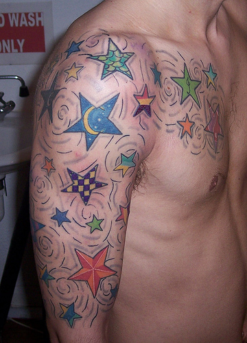 1296256587_el-hombro-tattoos-15
