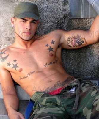 star-tattoos-for-men3