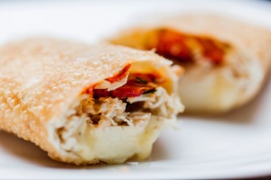 pastel-de-frango-brie-e-tomate-seco-1365190977525_300x200