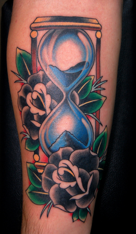 Hourglass-Tattoo-Designs