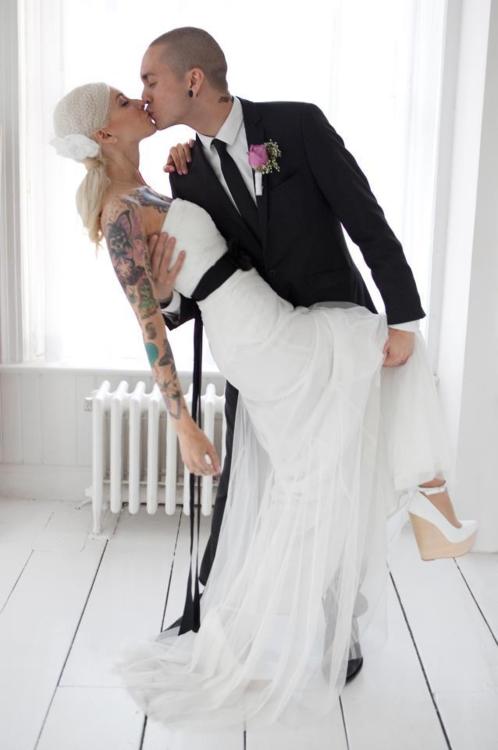 Pessoas-tatuadas-casando-15
