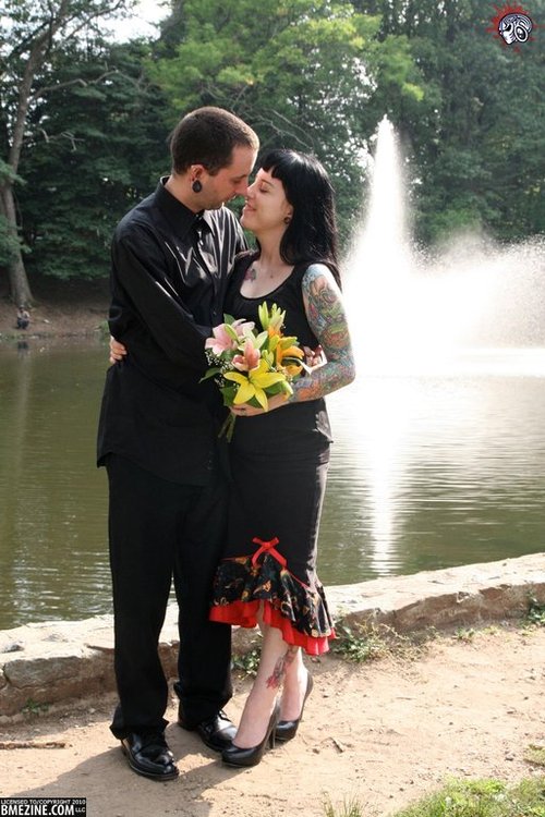 Pessoas-tatuadas-casando-25