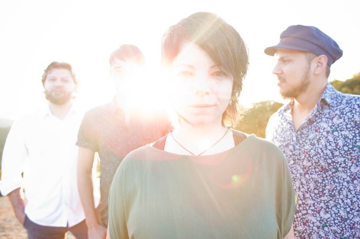 712312168-banda-ludov