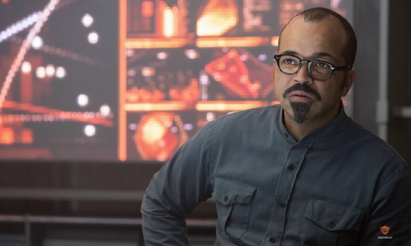 the-hunger-games-mockingjay-part-1-jeffrey-wright-600x360