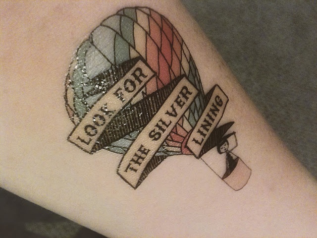 Look-for-the-silver-lining-hot-air-balloon-tattoo
