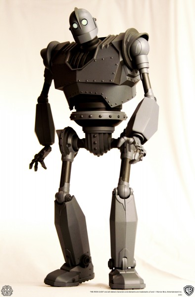 mondo-toys-mondo-toys-iron-giant-1-394x600