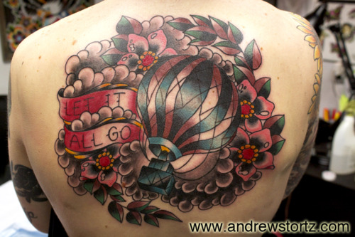 traditional-hot-air-balloon-tattoo-77