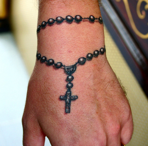 rosary-wrist-hand-bracelet-tattoo