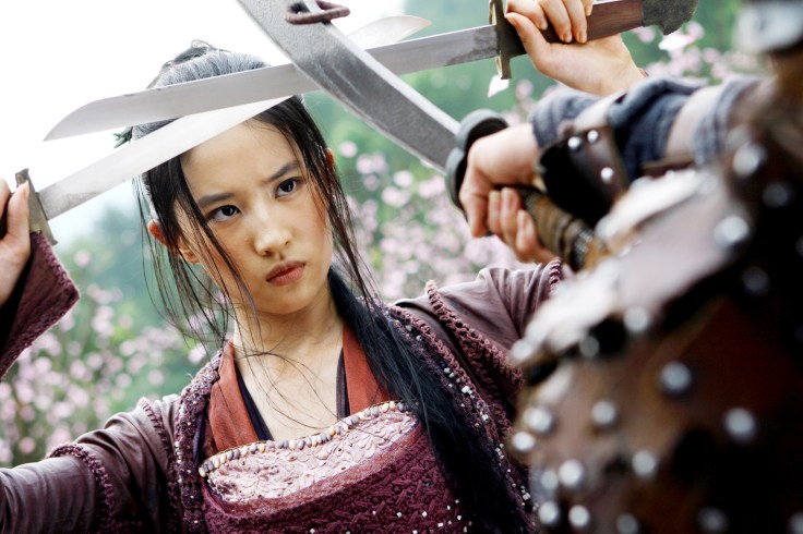 Cinco curiosidades sobre Liu Yifei, a nova Mulan da Disney – Pausa ...